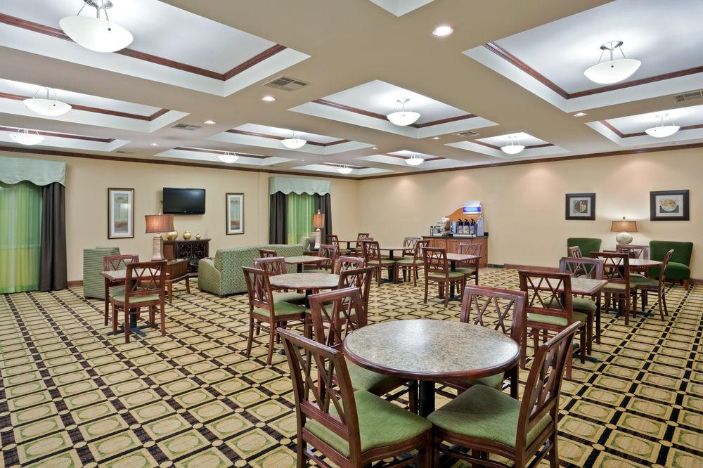 Holiday Inn Express Hotel & Suites Dumas By Ihg Екстериор снимка