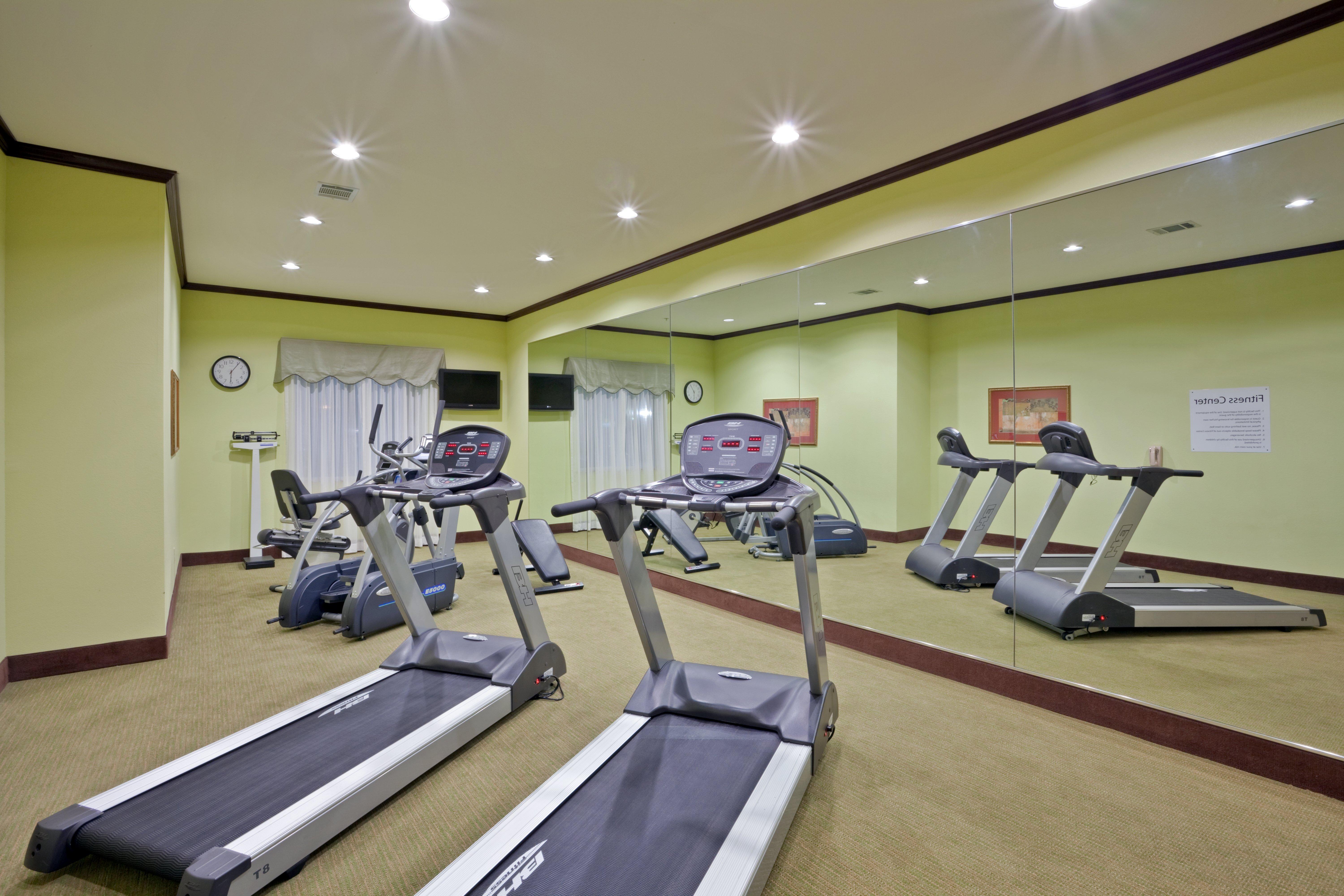 Holiday Inn Express Hotel & Suites Dumas By Ihg Екстериор снимка