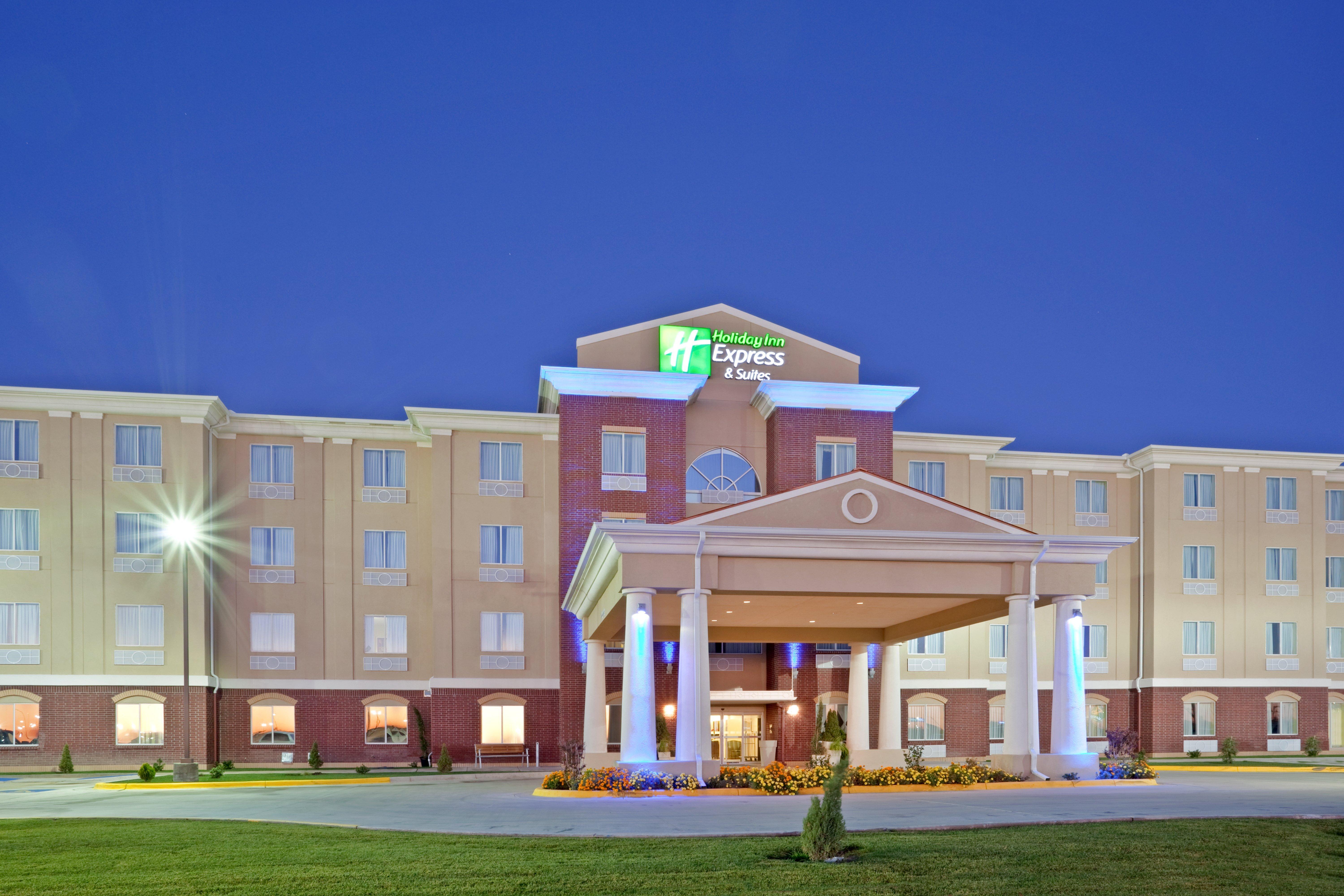 Holiday Inn Express Hotel & Suites Dumas By Ihg Екстериор снимка