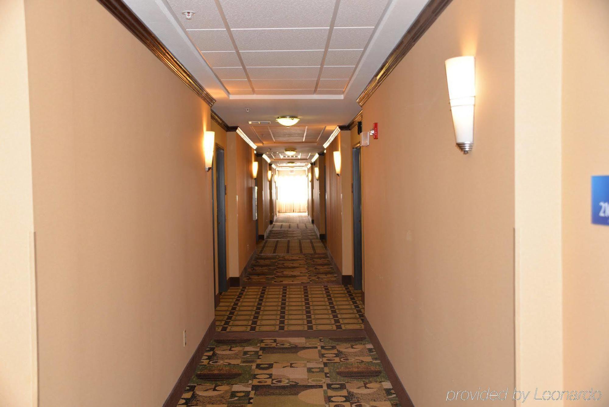 Holiday Inn Express Hotel & Suites Dumas By Ihg Екстериор снимка